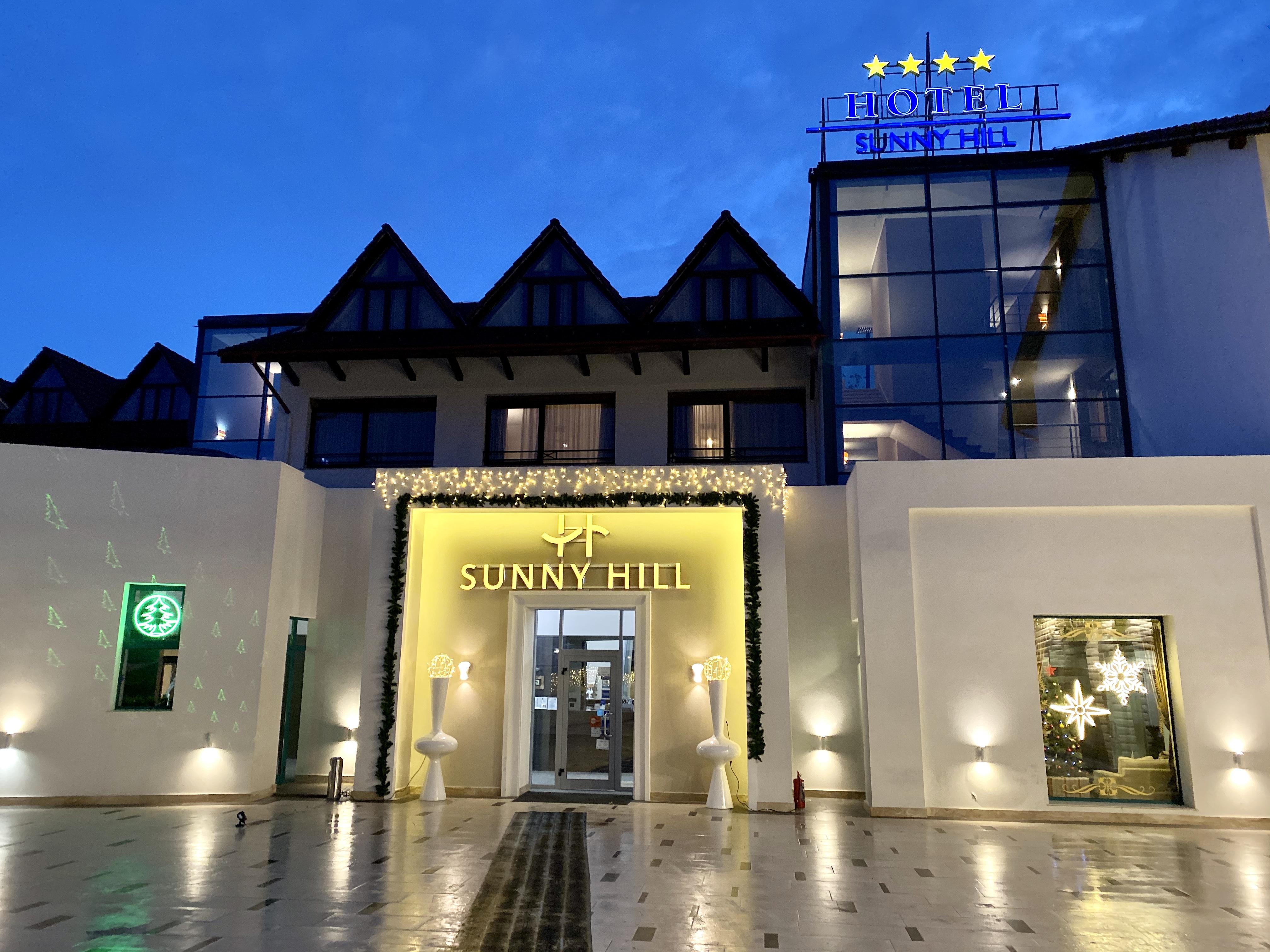 Hotel Sunny Hill Клуж-Напока Екстер'єр фото